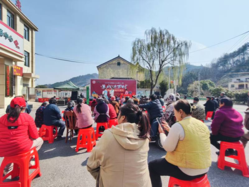 我们的中国梦·文化进万家——文艺下基层演出活动开演中（七）