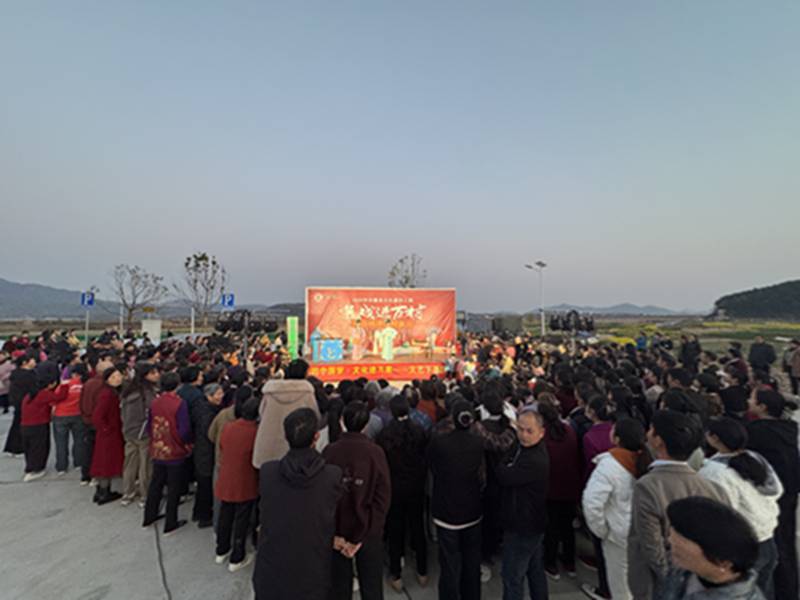 我们的中国梦·文化进万家——文艺下基层演出活动开演中（十一）