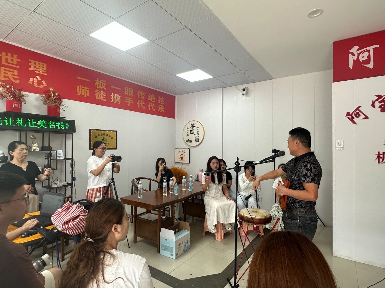 清华大学乡村振兴工作站赴安徽枞阳实践支队调研我县非遗项目