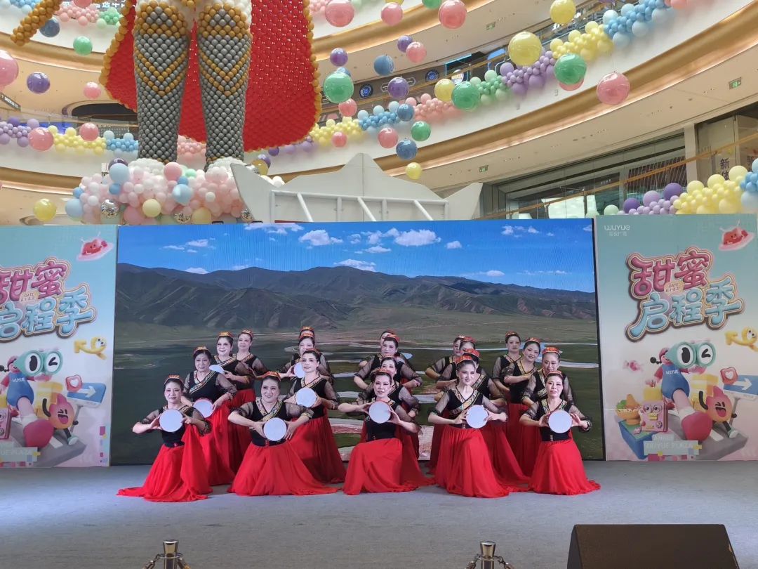 枞阳县文化馆带队参加2025年铜陵市广场舞(街舞)优秀作品展演活动