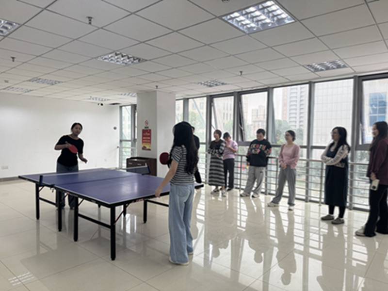 枞阳县文化馆工会顺利举办职工乒乓球比赛