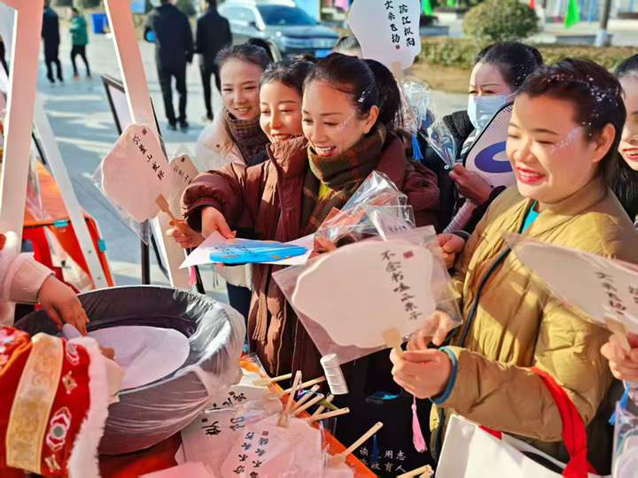 匹克球青少年公开赛枞阳站文旅市集活动圆满落幕 文旅市集展现地方文化魅力