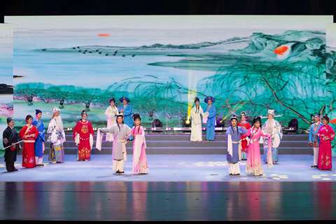 枞阳县2026年春节联欢晚会精彩上演