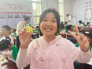 成果展示丨非遗进书香 巧手传匠心——孙畈糕点制作技艺科普课堂走进图书馆暑期托管班