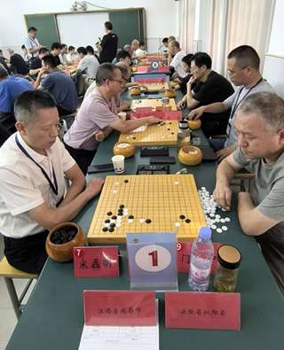 喜报！枞阳县围棋协会勇夺首届“江豚杯”皖鄂赣三省围棋县级团体邀请赛第三名