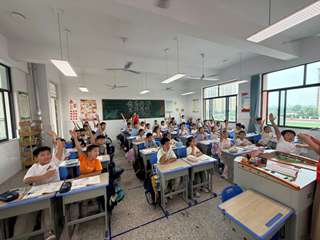 “家乡非遗进校园 传统文化润童年”非遗进校园活动走进蒲城小学